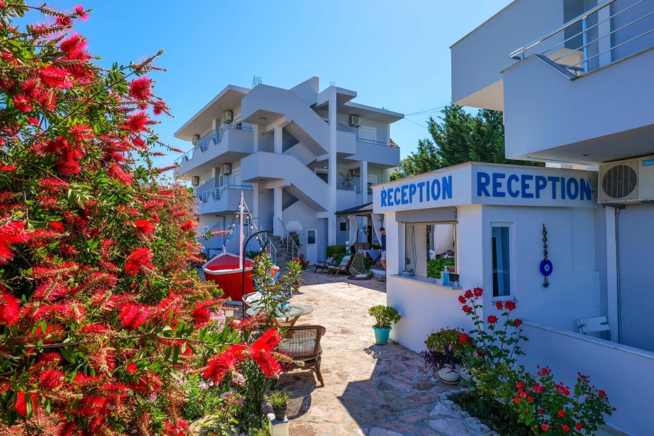 Hotel Two Mermaids קסאמיל מראה חיצוני תמונה