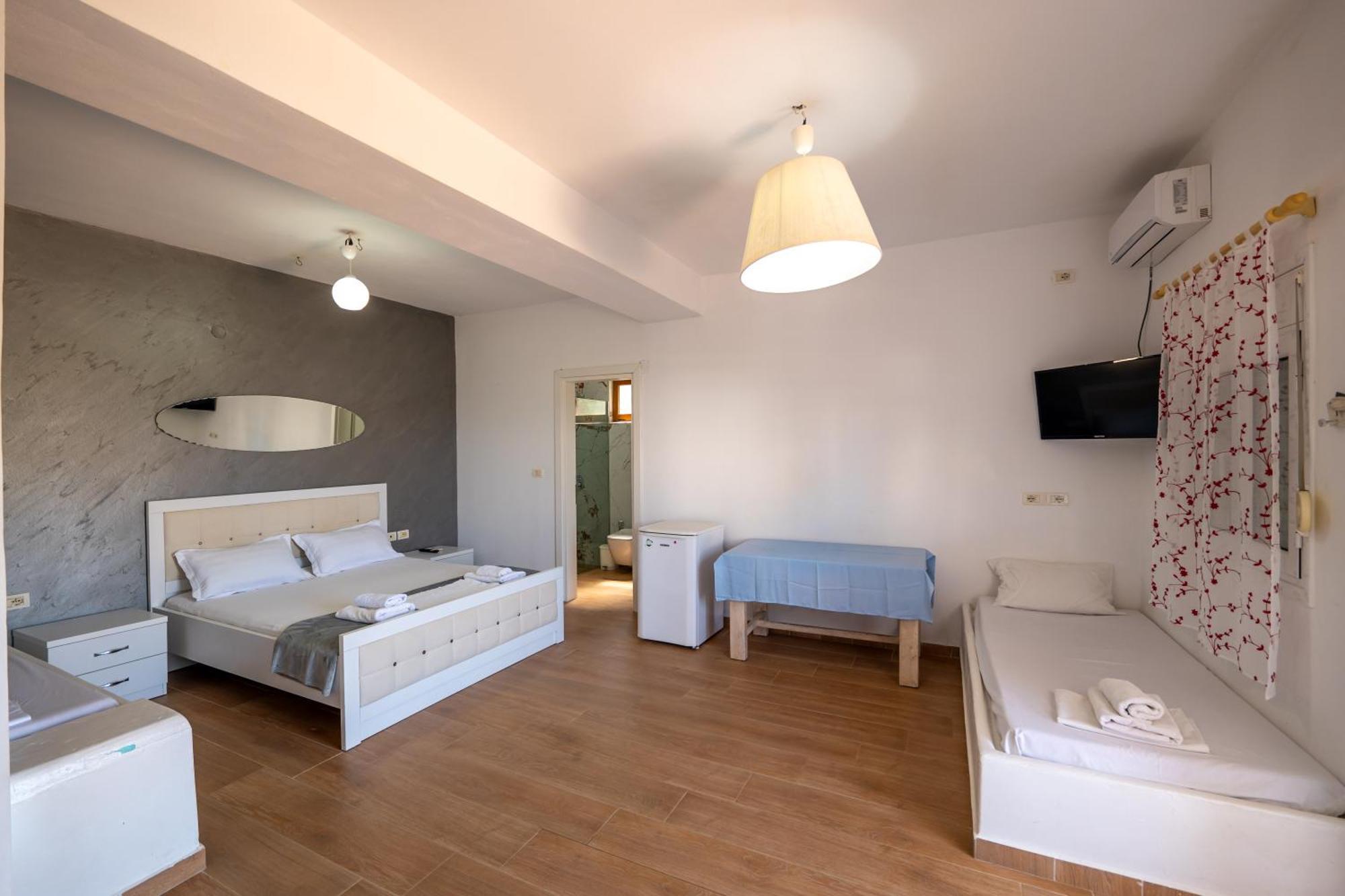 Hotel Two Mermaids קסאמיל מראה חיצוני תמונה